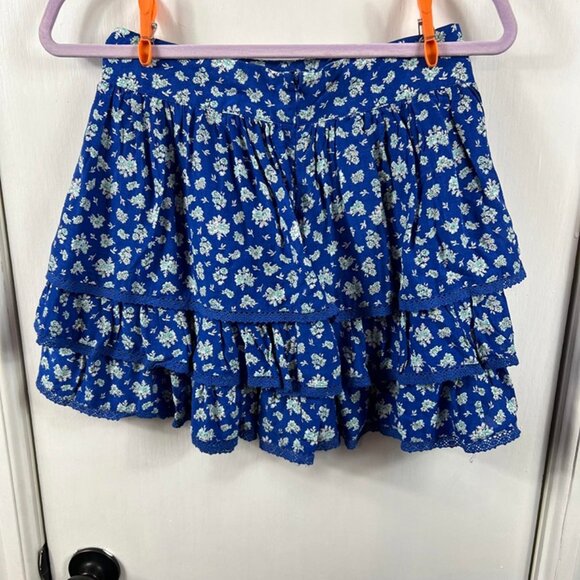 Forever 21 Blue Floral 3-Tier Ruffle Mini Skirt Medium | Lace Trim Rayon - Picture 4 of 6